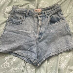 Roxy shorts
